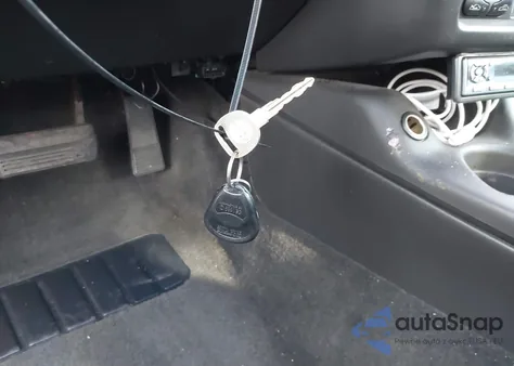 2000 Chevrolet Monte Carlo Ss z USA, uszkodzony, nr VIN 2G1WX12K4Y9309667